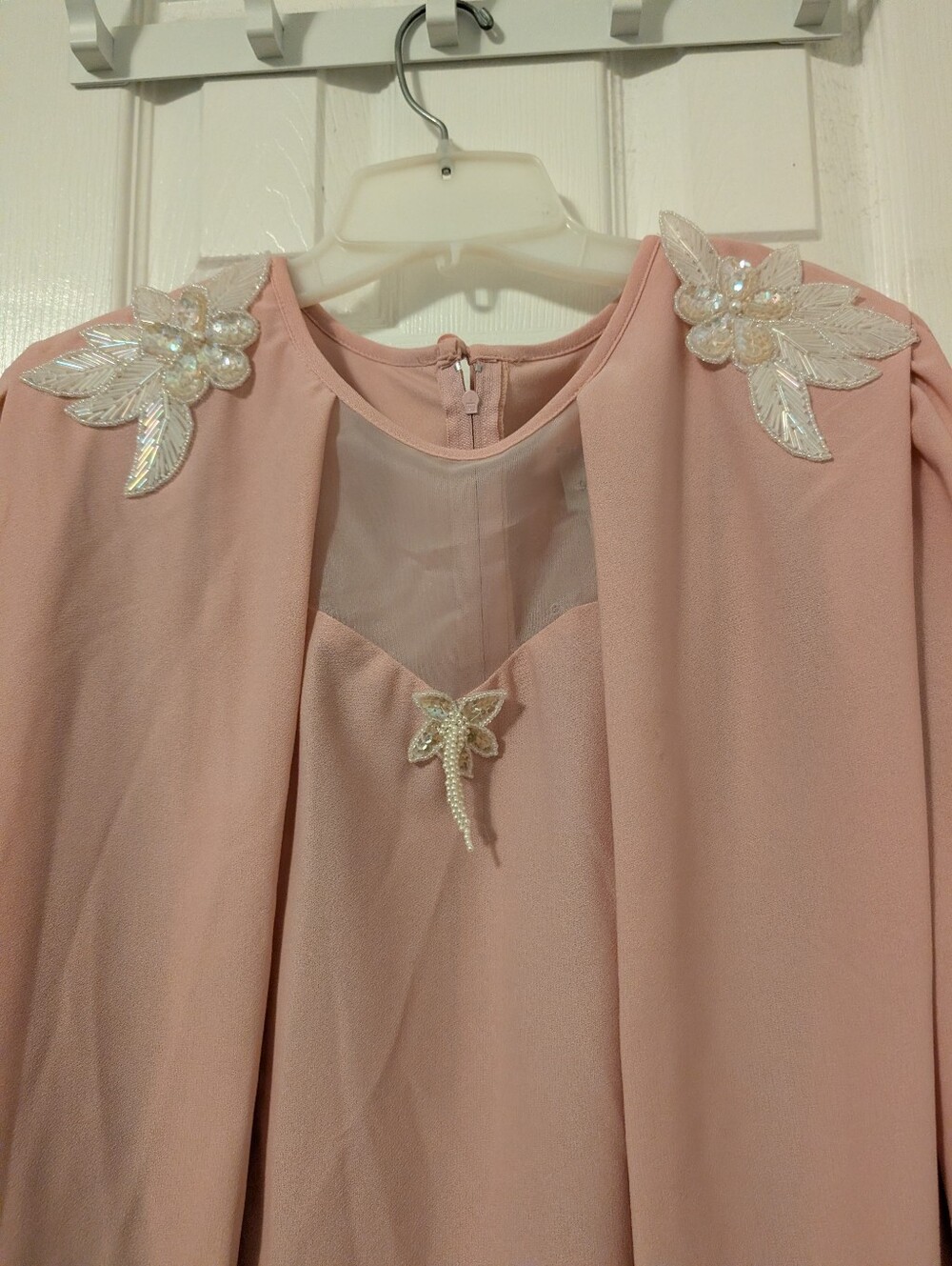 Vintage 80s By Warell Cape Dress Shoulder Pads Beaded Appliqué Size 8 - Picture 3 of 8